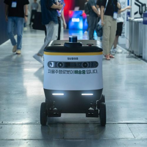 Agentes de IA: Onde a Inteligência Digital e Robótica Predomina